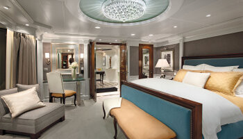 1548636809.4439_c368_Oceania Cruises Oceania Class Accommodation Owners Suite Bedroom.jpg